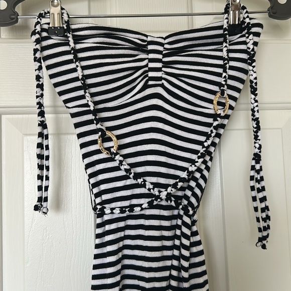 Guess Straplesss Striped Top - Picture 9 of 10